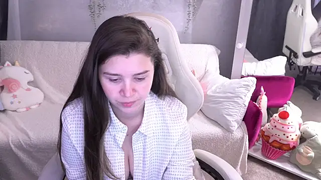 AmellyMilly online show from October 6, 2025, 12:46 pm