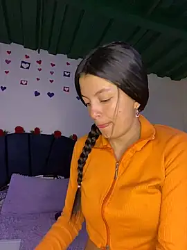 Meghan320 online show from February 18, 2025, 4:37 pm