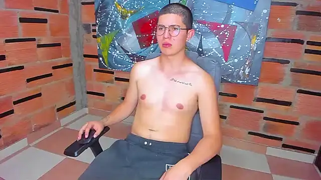 patrik 027 online show from January 18, 2025, 10:39 pm