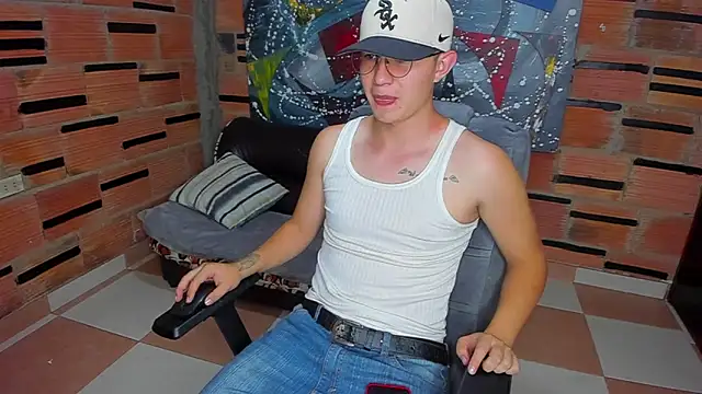 patrik 027 online show from February 6, 2025, 10:10 pm