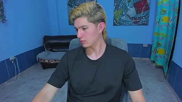 patrik 027 online show from September 19, 2025, 6:08 pm