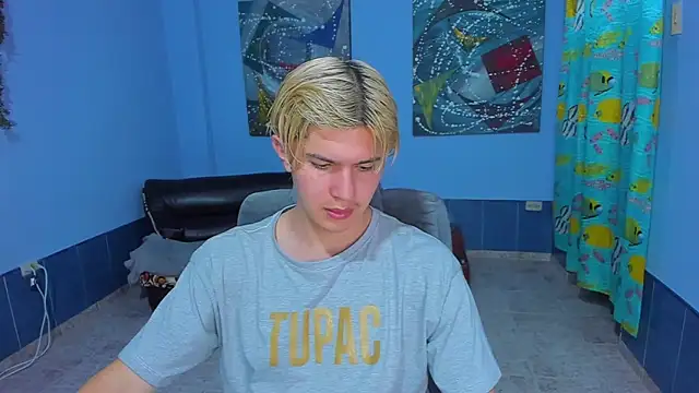 patrik 027 online show from November 11, 2025, 7:52 am