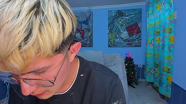 patrik 027 online show from November 30, 2025, 7:45 am