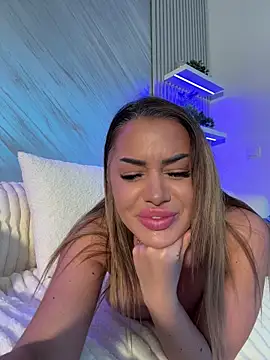 KirstieVegas online show from April 19, 2026, 6:10 pm