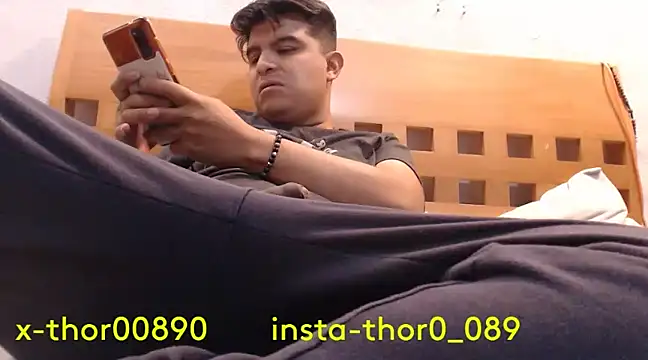 thor000089 online show from December 6, 2024, 4:58 am