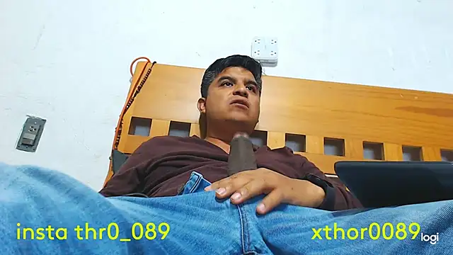 Snapshot of thor000089 chatting on May 13, 2026, 4:21 am thor000089 online show from May 13, 2026, 4:21 am