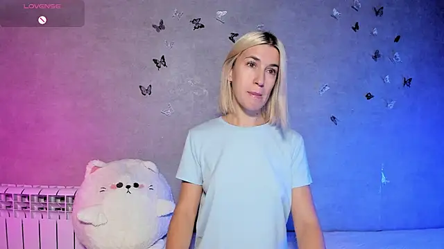 Melaminsy online show from October 2, 2025, 5:53 pm