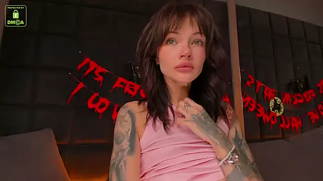 Jill Vega online show from November 1, 2025, 4:36 am