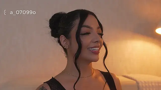 sarah hiill online show from February 21, 2026, 11:50 pm