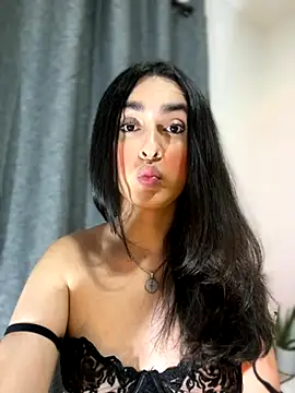 MiahWindsor online show from October 19, 2025, 4:46 am