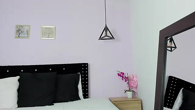 CeliWoods online show from March 9, 2025, 10:52 am