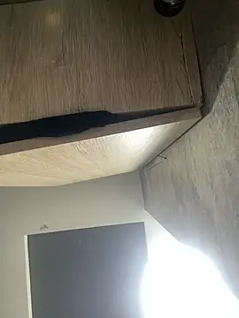 CeliWoods online show from September 27, 2025, 10:09 am