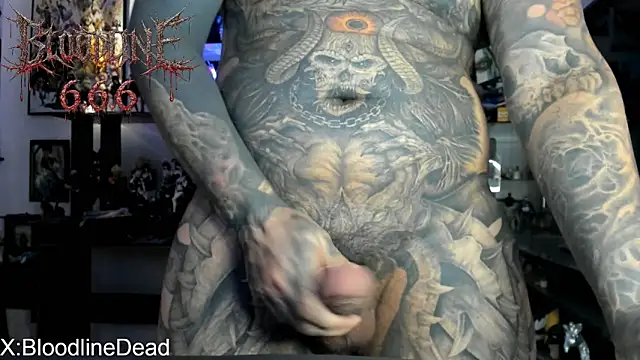 Snapshot of DEATHINK666XX chatting on May 9, 2026, 6:13 pm DEATHINK666XX online show from May 9, 2026, 6:13 pm
