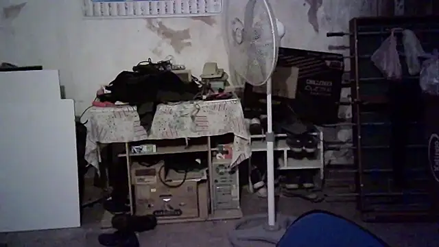 Emv2 online show from March 21, 2026, 4:06 am