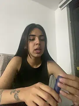 Miss Nicole online show from December 19, 2024, 5:07 am