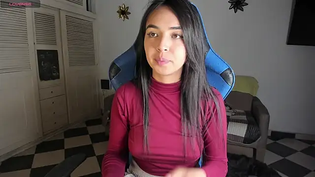 Miss Nicole online show from December 21, 2024, 3:58 am