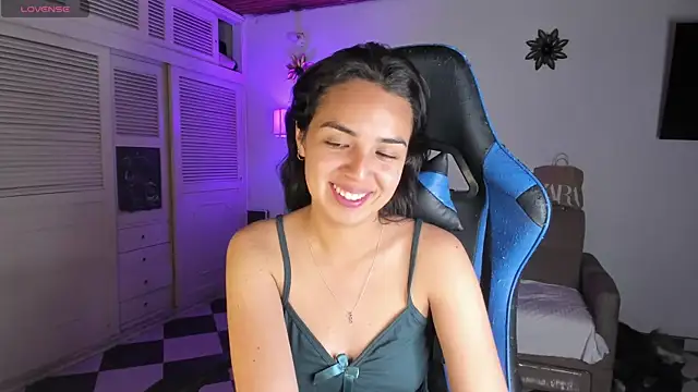 Miss Nicole online show from January 16, 2025, 2:09 am