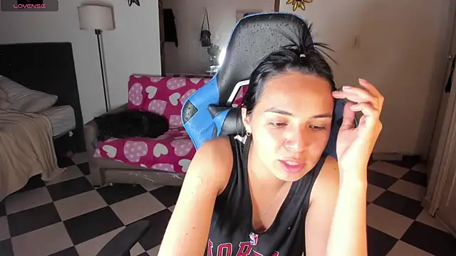 Miss Nicole online show from March 21, 2025, 1:34 am