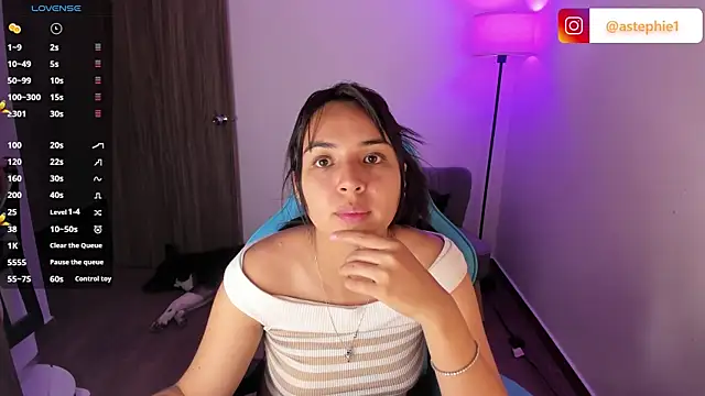 Miss Nicole online show from February 7, 2026, 12:36 am