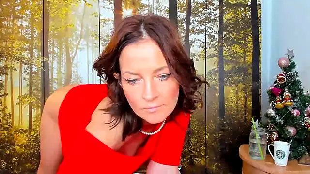 ViciousSiren online show from December 18, 2025, 6:52 am