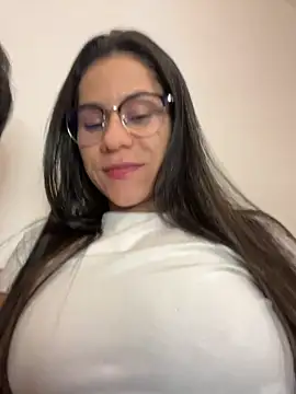 Snapshot of Reggie-Liam chatting on December 13, 2024, 11:39 pm Reggie-Liam online show from December 13, 2024, 11:39 pm