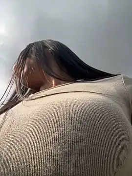 Snapshot of Reggie-Liam chatting on February 24, 2025, 9:31 pm Reggie-Liam online show from February 24, 2025, 9:31 pm