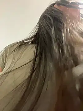 Snapshot of Reggie-Liam chatting on March 11, 2025, 2:54 am Reggie-Liam online show from March 11, 2025, 2:54 am