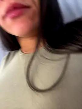 Snapshot of Reggie-Liam chatting on October 30, 2025, 6:52 pm Reggie-Liam online show from October 30, 2025, 6:52 pm