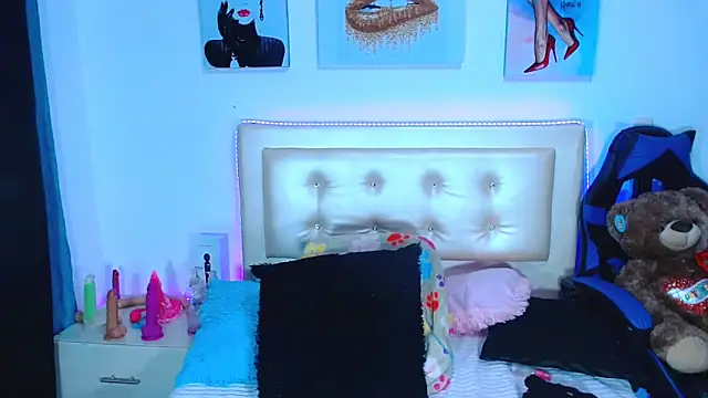 Snapshot of Jenng18 chatting on January 6, 2025, 12:57 pm Jenng18 online show from January 6, 2025, 12:57 pm