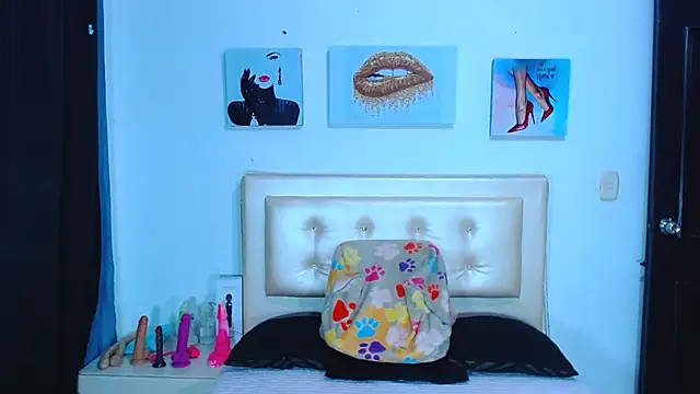 Snapshot of Jenng18 chatting on January 14, 2025, 1:47 am Jenng18 online show from January 14, 2025, 1:47 am