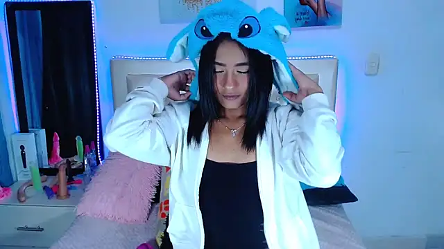 Snapshot of Jenng18 chatting on February 17, 2025, 9:24 am Jenng18 online show from February 17, 2025, 9:24 am