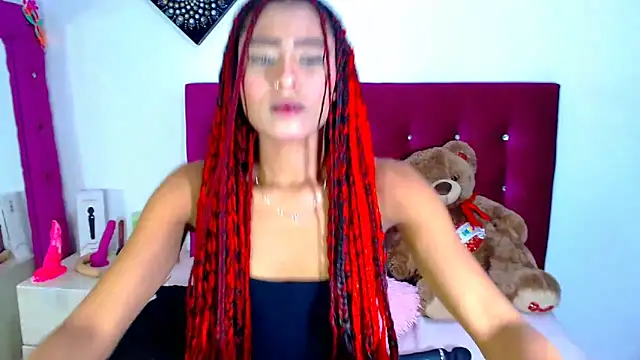 Snapshot of Jenng18 chatting on September 29, 2025, 10:58 pm Jenng18 online show from September 29, 2025, 10:58 pm