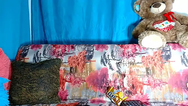 Snapshot of Jenng18 chatting on November 13, 2025, 10:47 am Jenng18 online show from November 13, 2025, 10:47 am