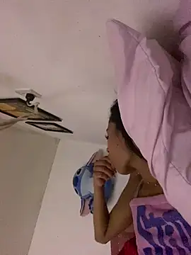 Jenng18 online show from March 22, 2026, 10:46 pm