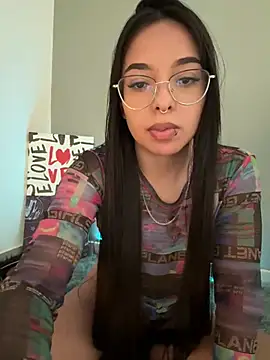 Snapshot of SophiaMelissa chatting on April 7, 2026, 6:52 pm SophiaMelissa online show from April 7, 2026, 6:52 pm