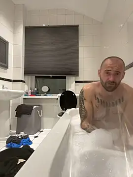 bigguy101 online show from February 12, 2025, 7:13 pm