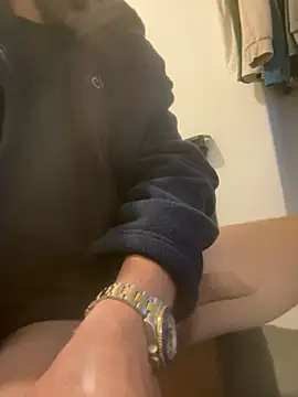 bigguy101 online show from April 16, 2026, 5:41 am