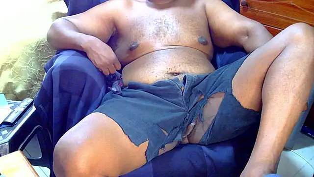 CharlesBlk79  online show from February 25, 2026, 10:36 am