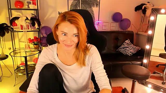 MistyBarnes online show from December 12, 2024, 9:19 am