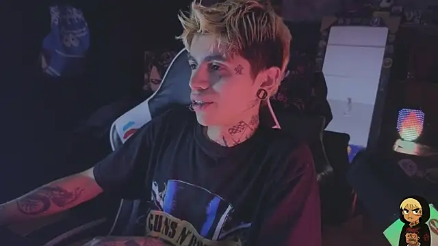 AcidMilo online show from June 30, 2026, 12:22 am