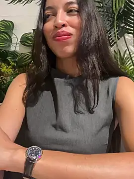 Nikol-JE online show from December 15, 2024, 11:42 pm