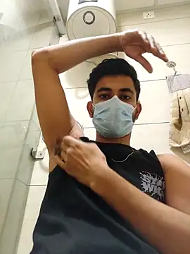 bigdickfuckuu online show from October 5, 2025, 8:29 pm