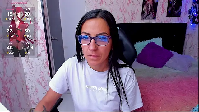 alma blue online show from February 14, 2025, 7:33 pm