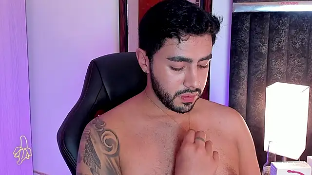 ItsMeEros online show from February 10, 2025, 2:08 am