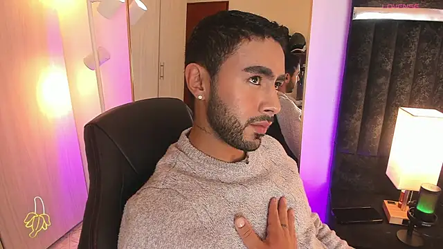 ItsMeEros online show from December 2, 2025, 10:27 pm