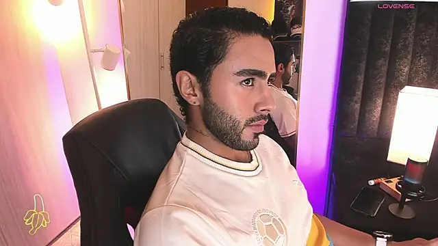 ItsMeEros online show from February 24, 2026, 10:52 pm