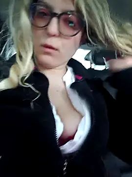 dolcehelena993 online show from March 21, 2026, 8:30 am