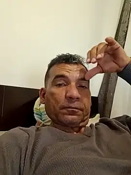 Daddy1972 online show from February 14, 2025, 3:22 am