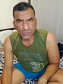 Daddy1972 online show from February 14, 2025, 8:37 pm