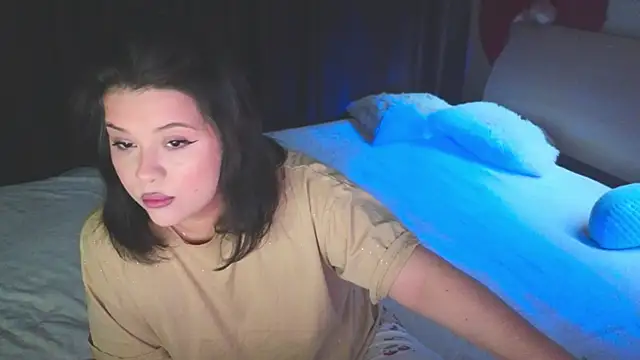 Malika uAngel online show from December 2, 2025, 9:43 pm